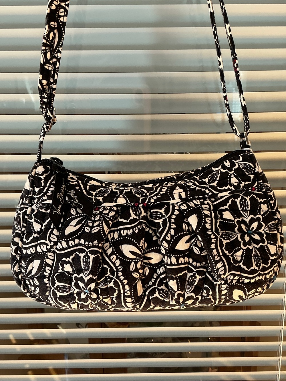 Vera Bradley Black & White Quilted Floral Shoulder/Crossbody Bag
